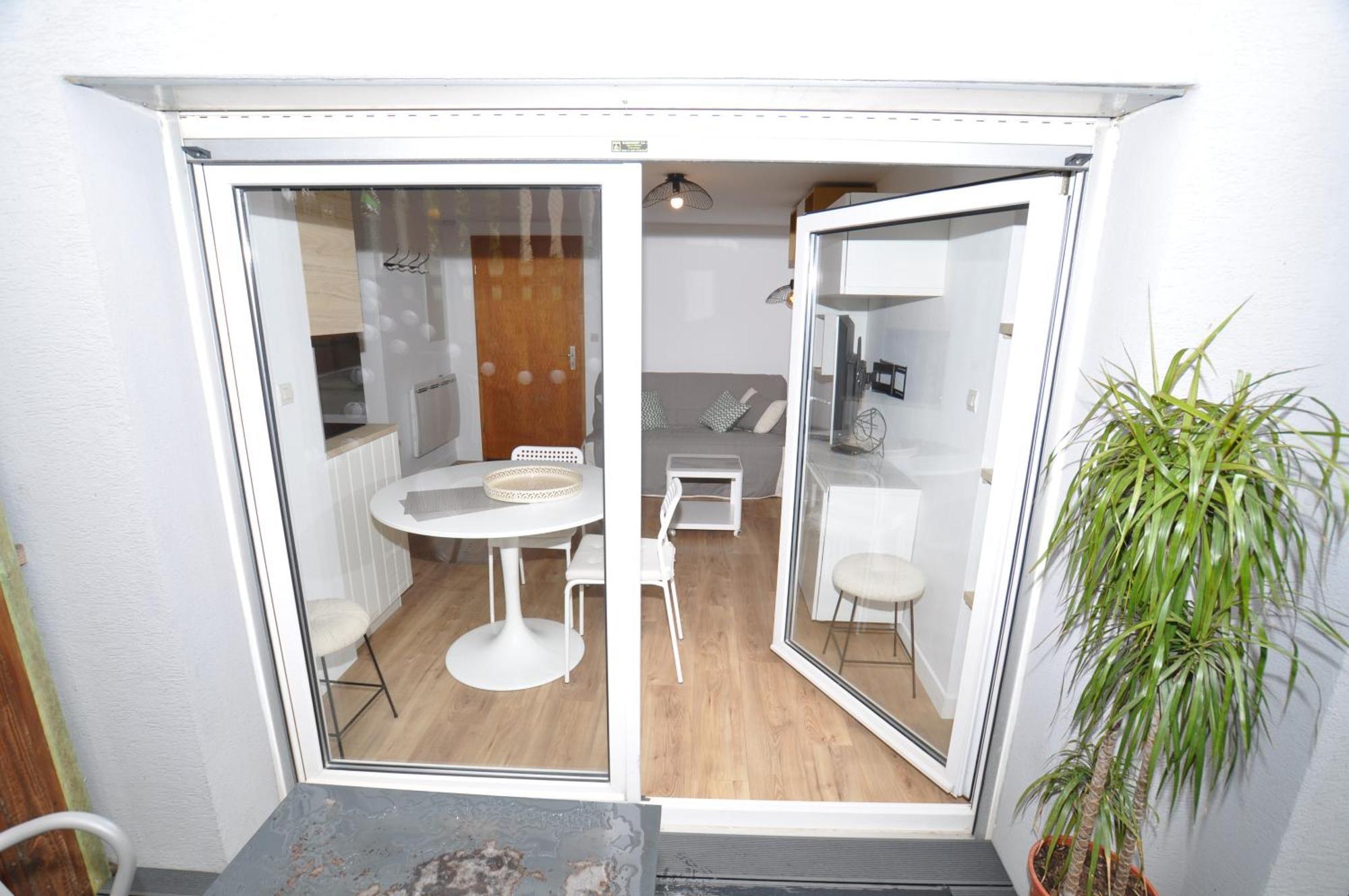 Aux Cigognes De Blotzheim Apartment Luaran gambar